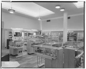 L1.3 - Lighting, stores - Arthur's Jewelry Store