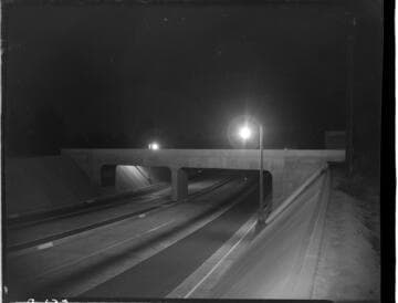 Sodium vapor lights