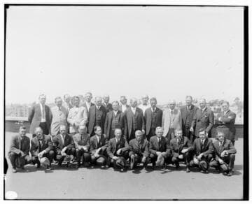 P1.1 - Group Portraits