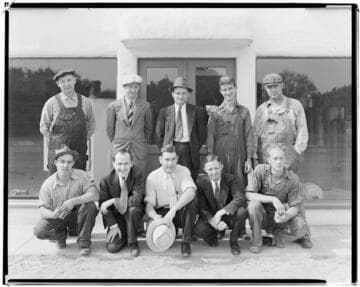 P1.1 - Group Portraits