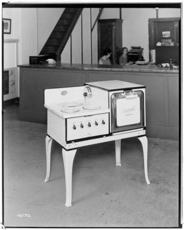 Electric Range Hotpoint