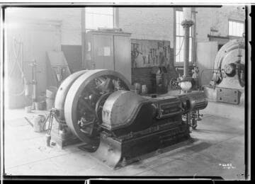 Oxnard Steam Plant - Flemming Large engine