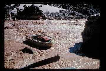 Lining at 232 Mile Rapids