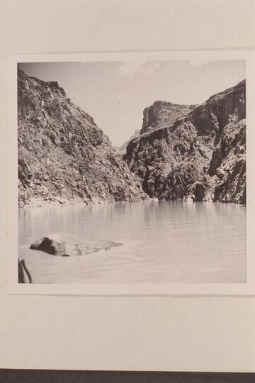 Upriver from head of Sockdologer Rapid