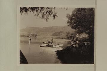 Loading the Nevills sadirons at Lees Ferry.  Lees Ferry gauge:  21,700 cfs