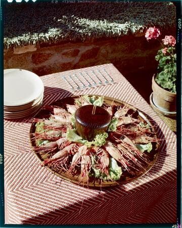 [Tables, centerpieces, and decorations]