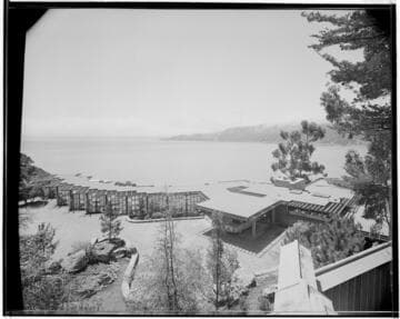 Hopps, Mr. and Mrs. Stewart B., residence