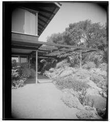 Go to image 2.