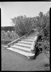 Go to image 4.