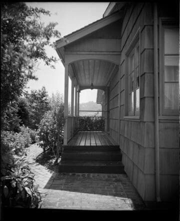 Belvedere Island, California residences: Carter residence