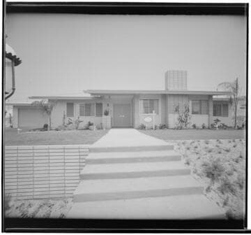 Sunset Hills model houses: Sumatra