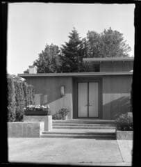 Go to image 1.