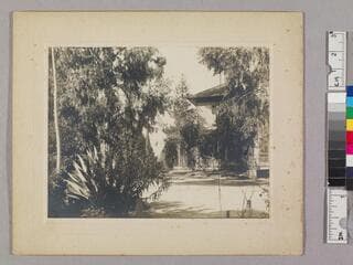 Go to image 1.