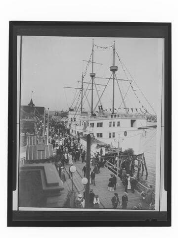 Ship Cafe, Venice, California