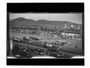 Auto racing at Ascot Speedway, City Terrace, Los Angeles