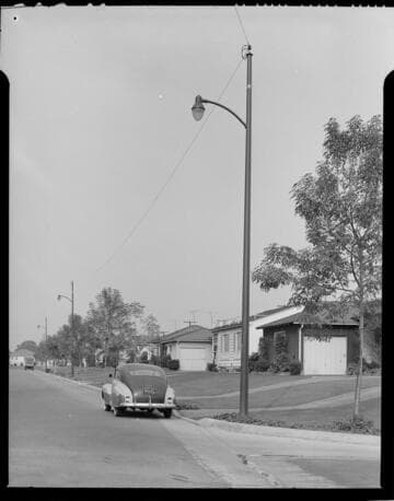 Residential street light
