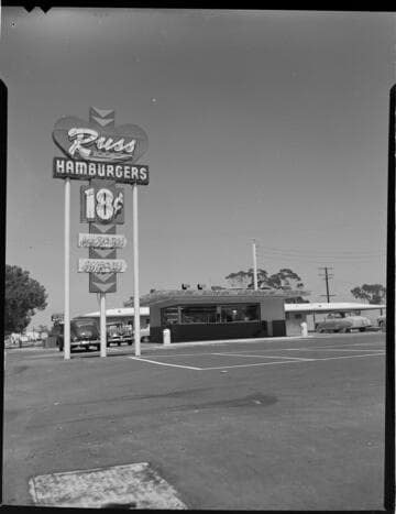 Russ Hamburgers (18 cents), exterior
