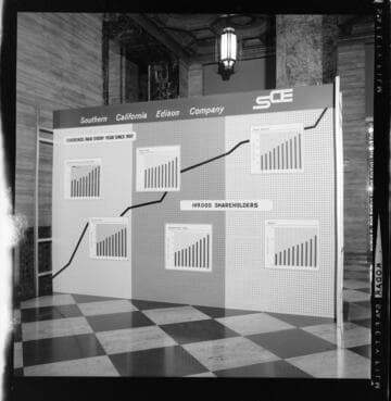 Display on Edison's performance for shareholders in G.O. Lobby and an award presentation to an architect firm