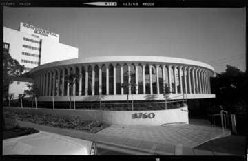 Round office building with 8760 address