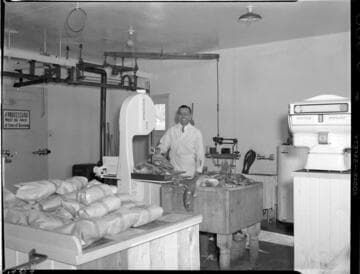 Commercial Miscellaneous - Hall's Ranch Market