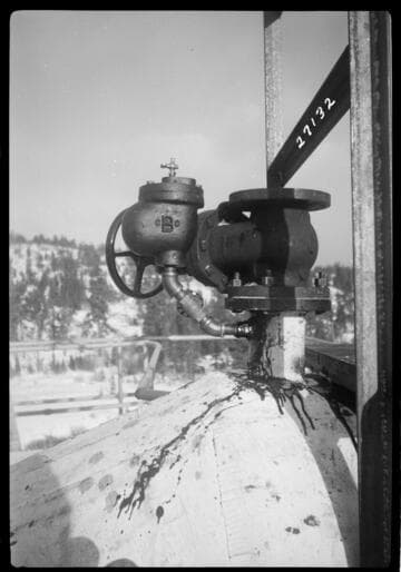 Big Creek, Florence Lake Dam - Close-up 4" valve and 3/4" Bailey Automatic Vent Trap on Hooper