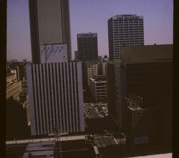 6th and Flower Streets, Bank of California under construction
